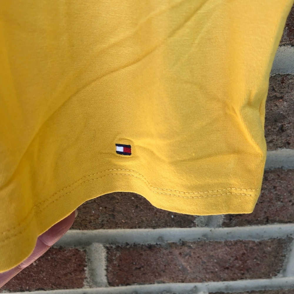 Tommy Hilfiger yellow sleeveless blouse NWT Women Large - Picture 11 of 13